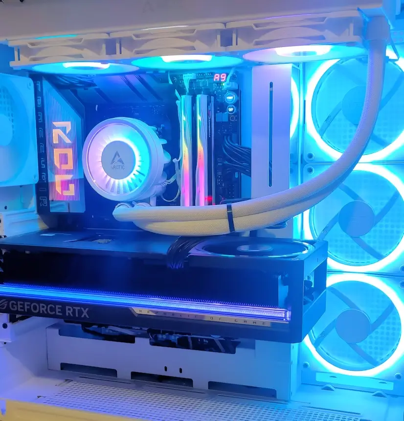 Pinar del Rey Gaming - Montaje Hardware AMD Intel Gaming PC Pinar del Rey